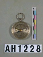 藏品(東宮殿下行啓紀念物羅盤)的圖片